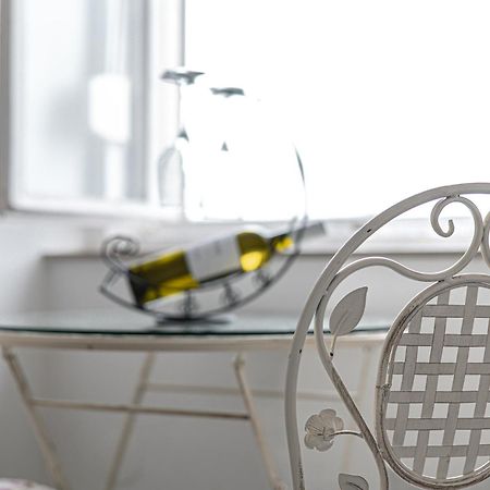 Main Square Apartments With Sea View Pula Bagian luar foto