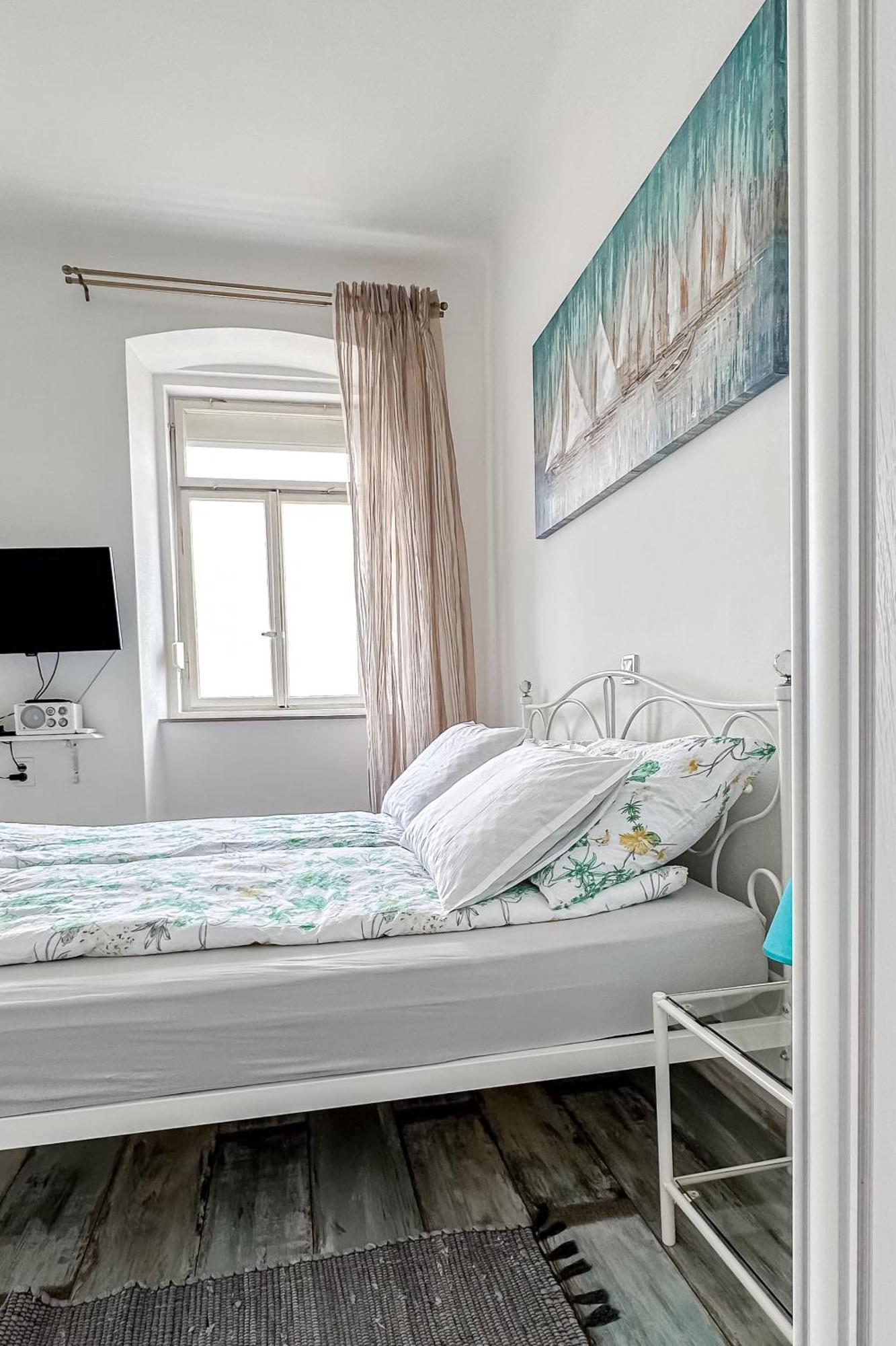 Main Square Apartments With Sea View Pula Bagian luar foto