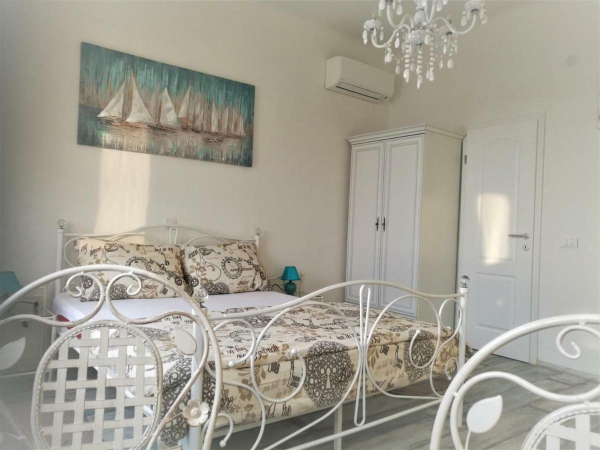 Main Square Apartments With Sea View Pula Bagian luar foto